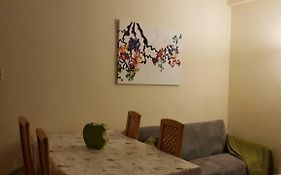 Appart, Flat C